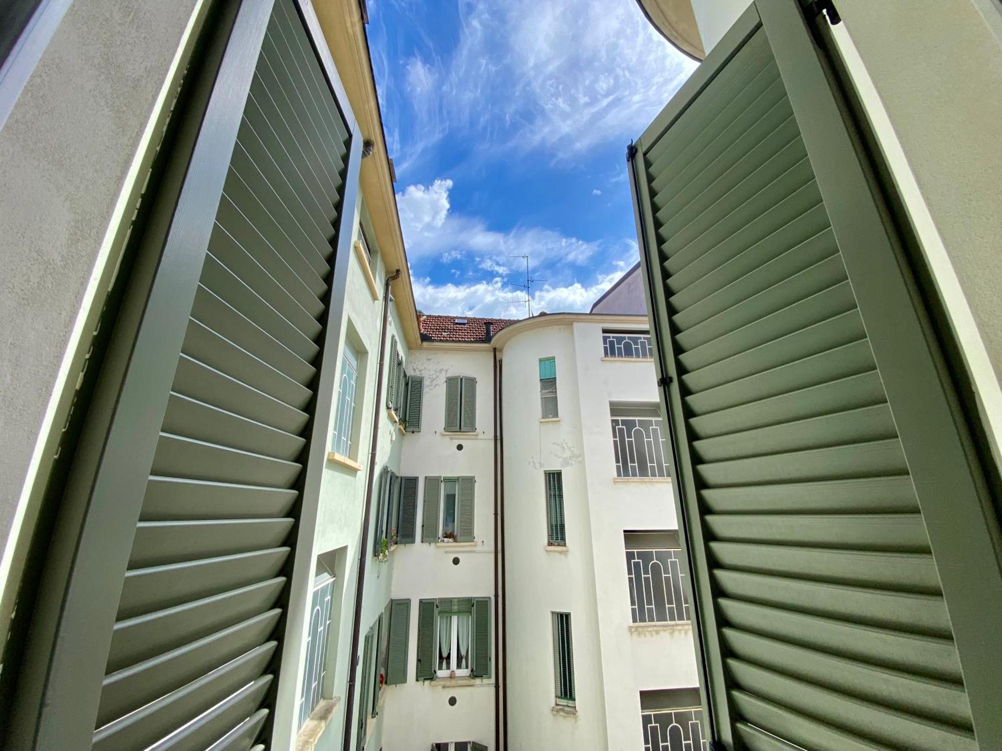 Comoluxhouse- Intero Appartamento Rom bilde